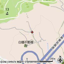 神奈川県秦野市柳川916周辺の地図