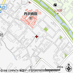神奈川県秦野市堀山下582-8周辺の地図