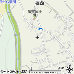 神奈川県秦野市堀西1100周辺の地図