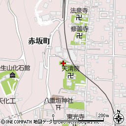 石引神社周辺の地図
