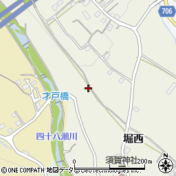 神奈川県秦野市堀西1271周辺の地図