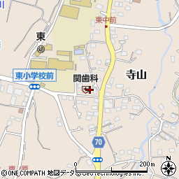 神奈川県秦野市寺山520周辺の地図