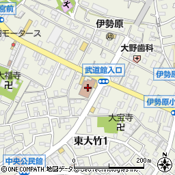 伊勢原市商工会周辺の地図