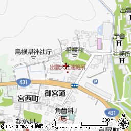 鶴山会館周辺の地図