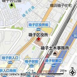 磯子区役所　総合案内周辺の地図