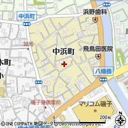 神奈川県横浜市磯子区中浜町13周辺の地図