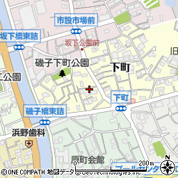 神奈川県横浜市磯子区下町3-35周辺の地図