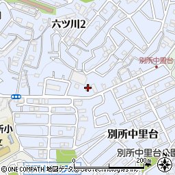 ファミリーマート六ッ川二丁目店周辺の地図