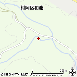 兵庫県美方郡香美町村岡区和池912周辺の地図