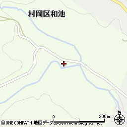 兵庫県美方郡香美町村岡区和池882周辺の地図