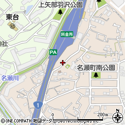 神奈川県横浜市戸塚区名瀬町305周辺の地図