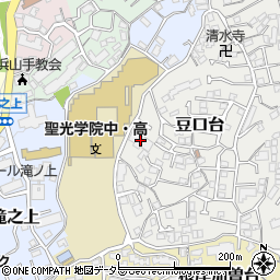 ランドシティ横濱山手弐番館周辺の地図