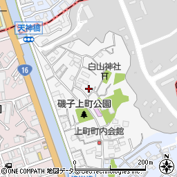 神奈川県横浜市磯子区上町8-27周辺の地図