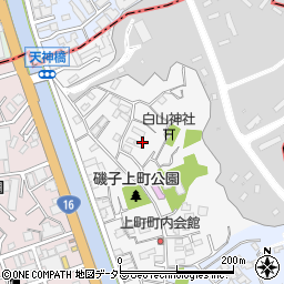 神奈川県横浜市磯子区上町8周辺の地図
