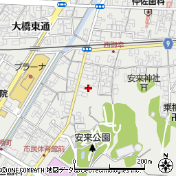 島根県安来市安来町1371周辺の地図