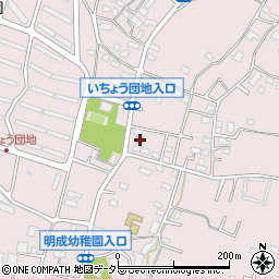 神奈川県横浜市泉区上飯田町2400-4周辺の地図