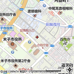 ヨシノヤ婦人服専門店周辺の地図