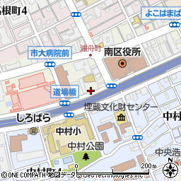 横浜市役所　こども青少年局中央児童相談所周辺の地図