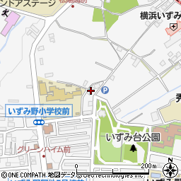 神奈川県横浜市泉区和泉町7817周辺の地図
