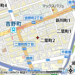 新川町町内会館周辺の地図