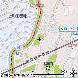 上飯田クロ―バ―公園周辺の地図