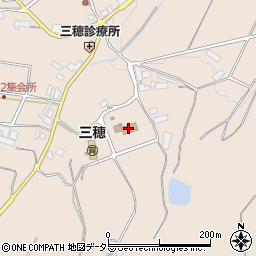 三穂公民館周辺の地図