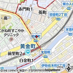 ファミリーマート黄金町駅北店周辺の地図