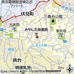 神奈川県横浜市南区三春台125-28周辺の地図