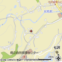 神奈川県厚木市七沢722周辺の地図