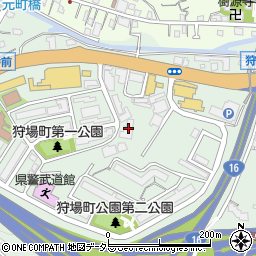 神奈川県横浜市保土ケ谷区狩場町165-14周辺の地図