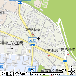 元町鈴木駐車場周辺の地図