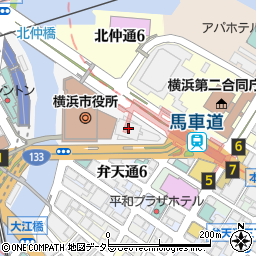 横浜市役所　職員共済組合医療福祉課福祉事業係周辺の地図