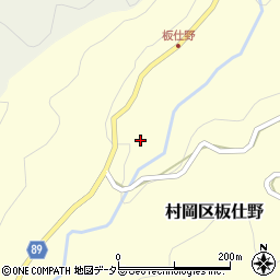 兵庫県美方郡香美町村岡区板仕野212周辺の地図