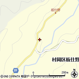 兵庫県美方郡香美町村岡区板仕野211周辺の地図