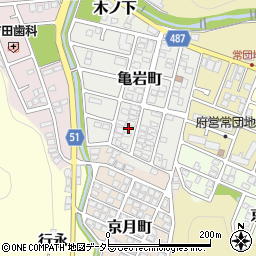 京都府舞鶴市亀岩町79周辺の地図