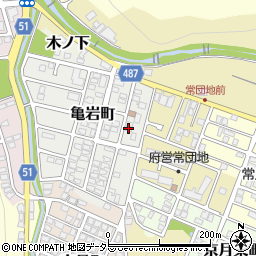 京都府舞鶴市亀岩町128周辺の地図