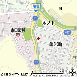 京都府舞鶴市亀岩町24周辺の地図