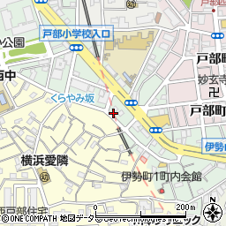 神奈川県横浜市西区伊勢町2丁目82周辺の地図