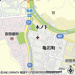 京都府舞鶴市亀岩町17周辺の地図