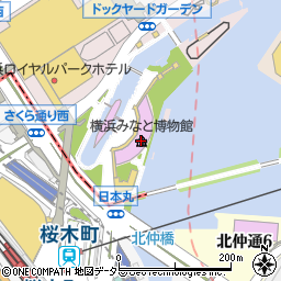 横浜みなと博物館周辺の地図
