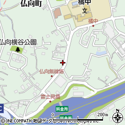 神奈川県横浜市保土ケ谷区仏向町1422-11周辺の地図
