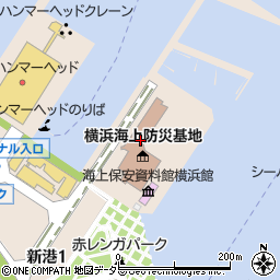 横浜海上防災基地周辺の地図