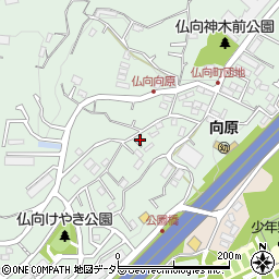 神奈川県横浜市保土ケ谷区仏向町953-8周辺の地図