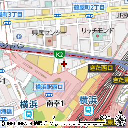 ファミリーマートエキニア横浜店周辺の地図