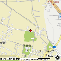 神奈川県厚木市飯山658-1周辺の地図