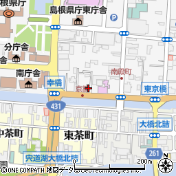 島根県松江市殿町42周辺の地図