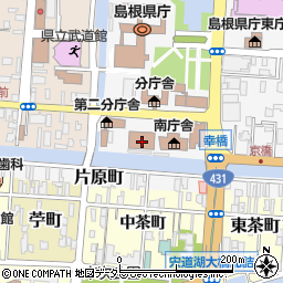 島根県警察本部記者室読賣新聞周辺の地図