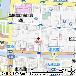 島根県松江市殿町66周辺の地図