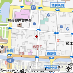 島根県松江市殿町74周辺の地図