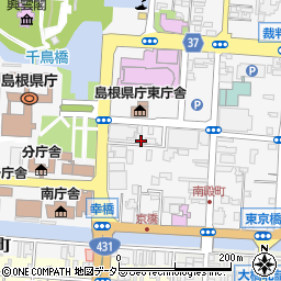 島根県松江市殿町117周辺の地図